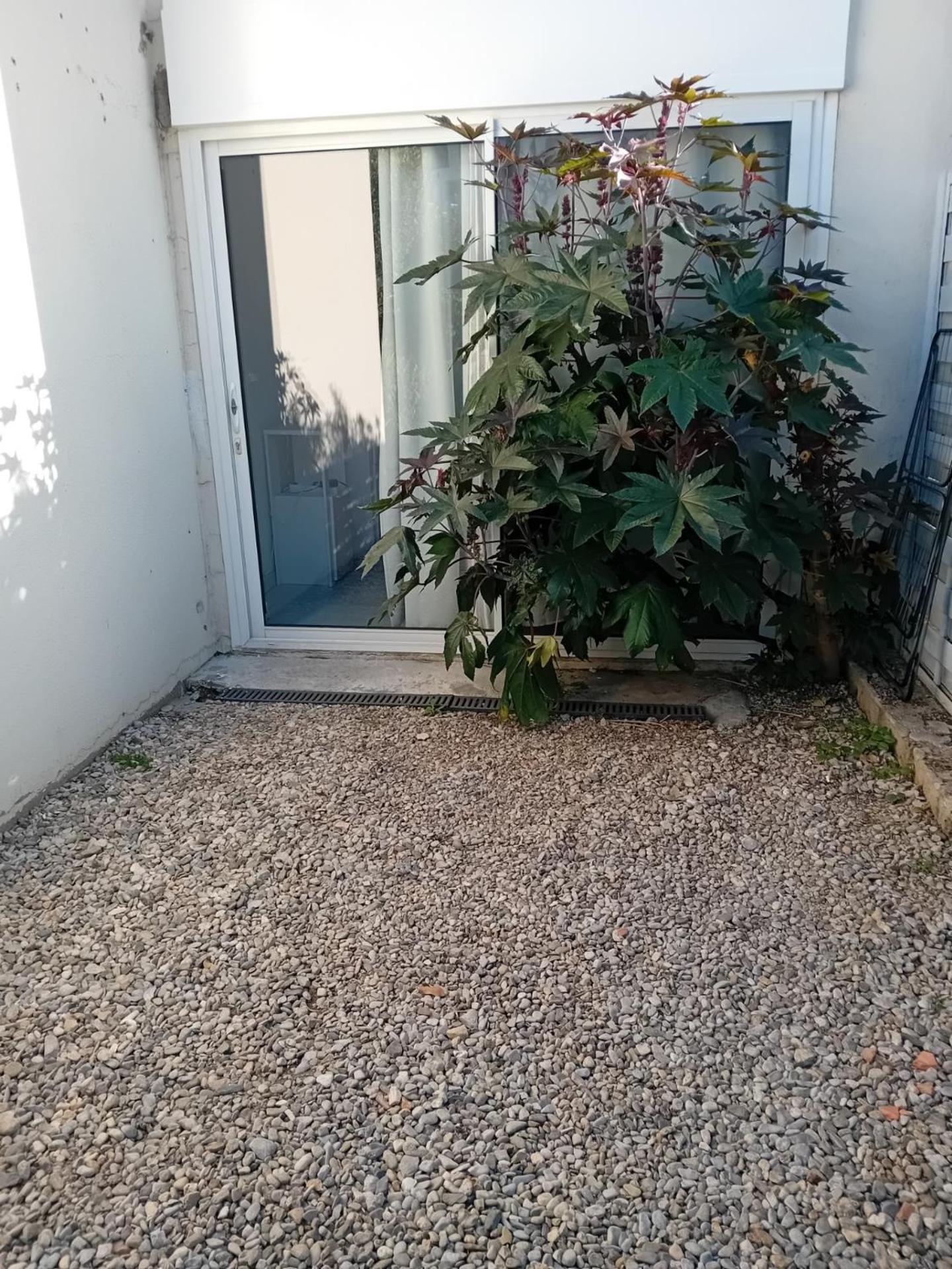 Studio Meuble Wifi A Proximite Du Tram Castelnau-le-Lez Exterior photo